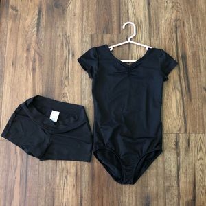 Danskin leotard with shorts Size Medium (7/8)